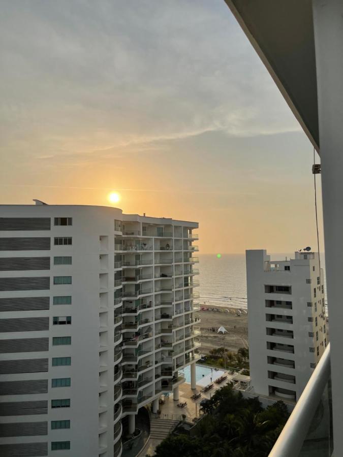 Cartagena Beach Front Apartments Dış mekan fotoğraf