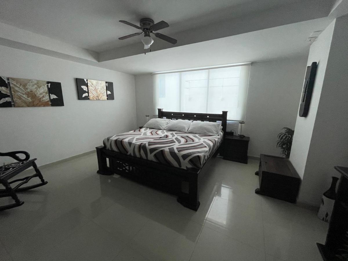Cartagena Beach Front Apartments Dış mekan fotoğraf