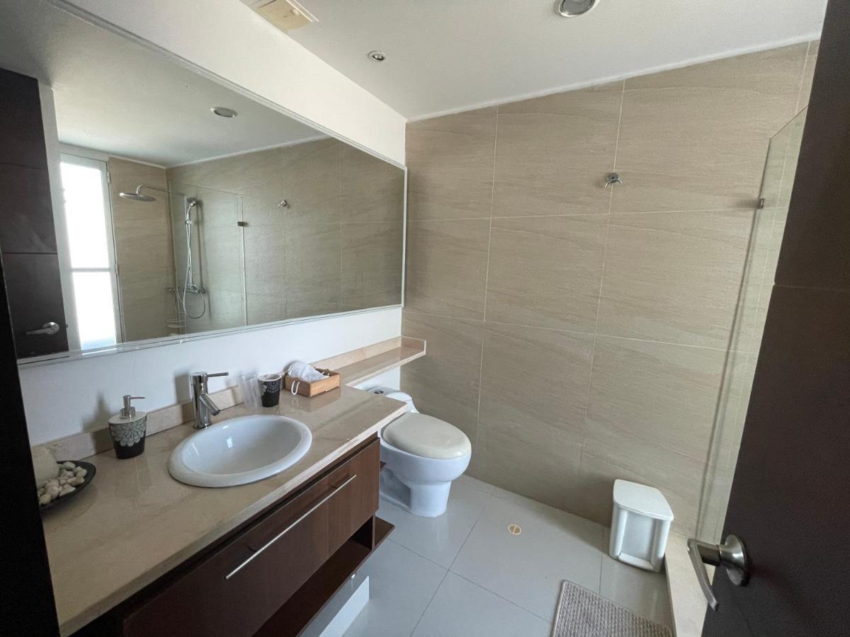 Cartagena Beach Front Apartments Dış mekan fotoğraf