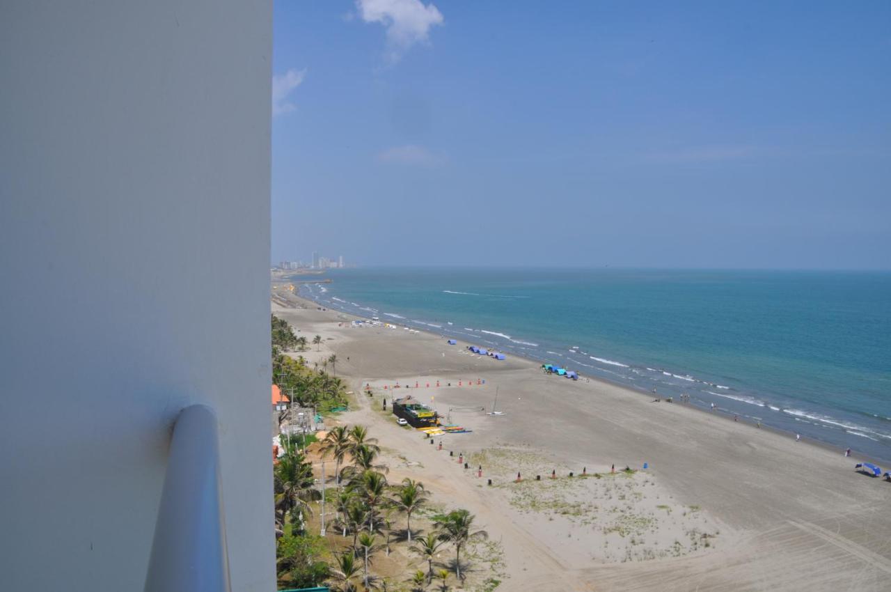 Cartagena Beach Front Apartments Dış mekan fotoğraf